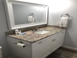 thumbnail: Bathroom