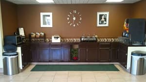 thumbnail: Breakfast area