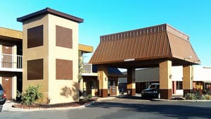 thumbnail: Exterior