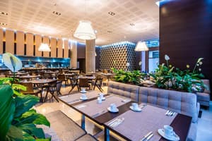 thumbnail: Restaurant