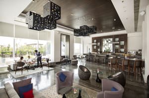 thumbnail: Lounge