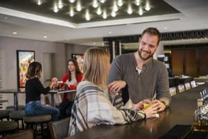 thumbnail: Bar (on property)
