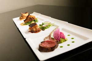 thumbnail: Restaurant