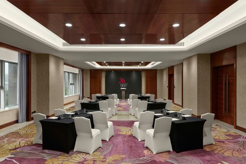 Meeting Room3 - Fish Bone Setup