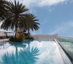 thumbnail: Pool