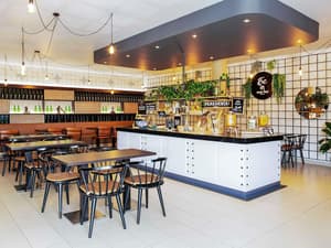 thumbnail: Breakfast area