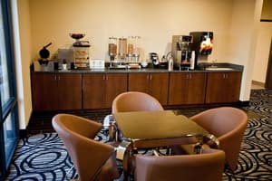 thumbnail: Breakfast area