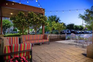 thumbnail: Terrace/patio