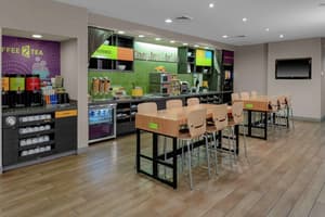 thumbnail: Breakfast area