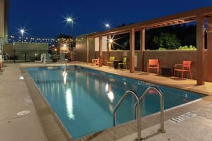 thumbnail: Pool