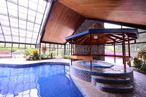 thumbnail: Exterior