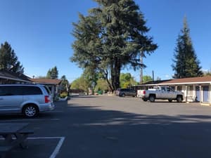 thumbnail: Parking
