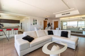 thumbnail: Living room