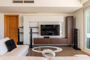 thumbnail: Living room