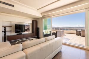 thumbnail: Living room
