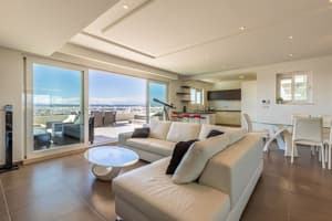 thumbnail: Living room