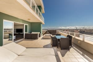 thumbnail: Balcony