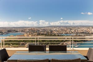 thumbnail: Balcony
