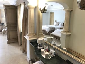 thumbnail: Living area