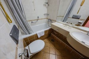 thumbnail: Bathroom