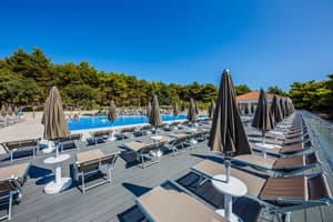 thumbnail: Sundeck