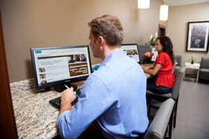 thumbnail: Business center