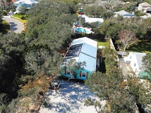 thumbnail: Exterior
