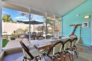 thumbnail: Balcony
