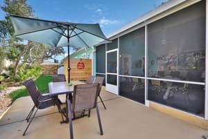 thumbnail: Balcony