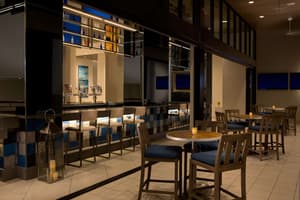 thumbnail: Bar (on property)