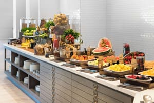 thumbnail: Breakfast area