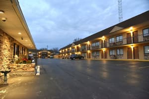 thumbnail: Parking