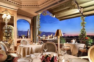 thumbnail: Restaurant