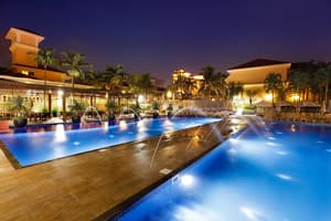 thumbnail: Outdoor pool