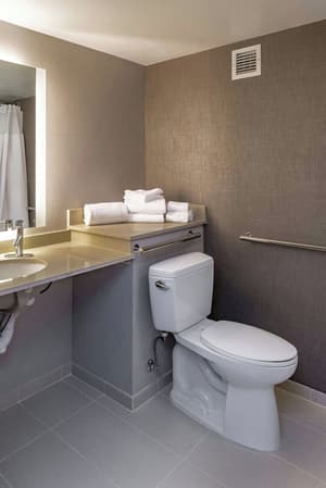 thumbnail: Bathroom