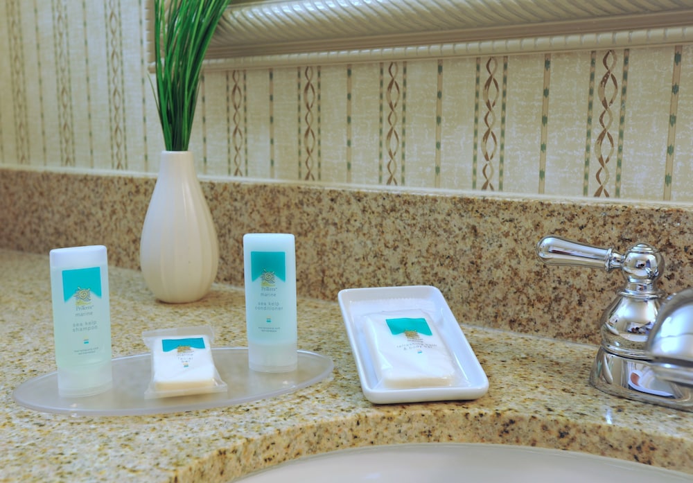 Bathroom amenities