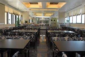 thumbnail: Dining
