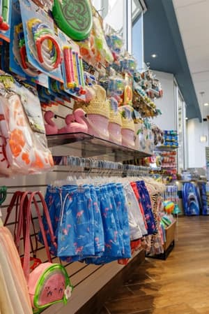 thumbnail: Gift shop