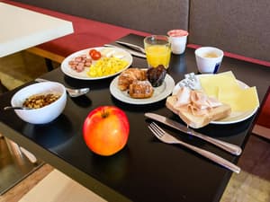 thumbnail: Breakfast meal