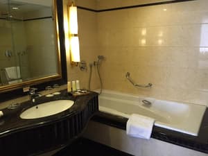 thumbnail: Bathroom