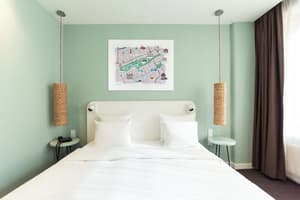 thumbnail: Room