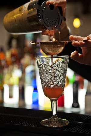 thumbnail: Bar (on property)