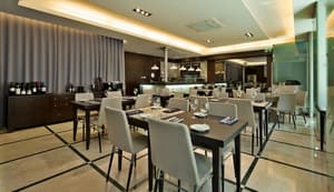 thumbnail: Restaurant