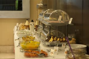 thumbnail: Breakfast area