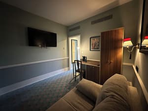 thumbnail: Living area