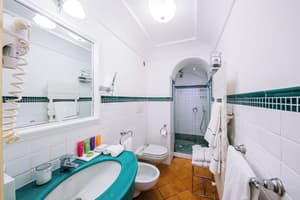 thumbnail: Bathroom