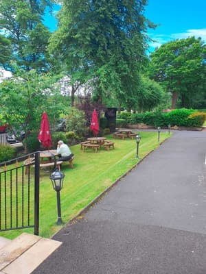 thumbnail: Front of property