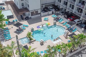 thumbnail: Pool
