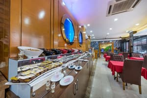 thumbnail: Restaurant