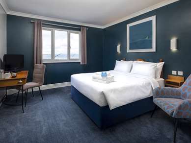 Guest Room,On-Site